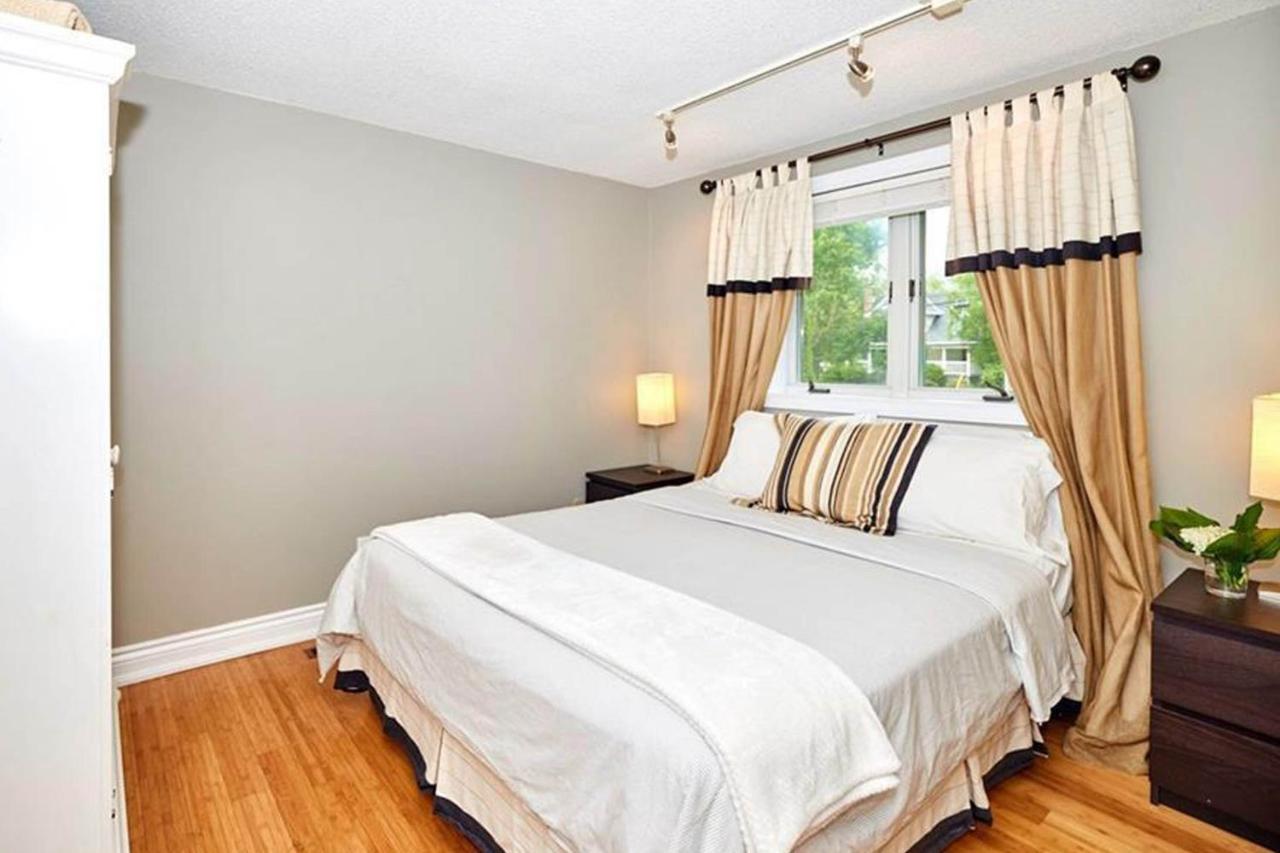 Maple Tree Cottage License # 058-2022 Niagara-on-the-Lake Bagian luar foto